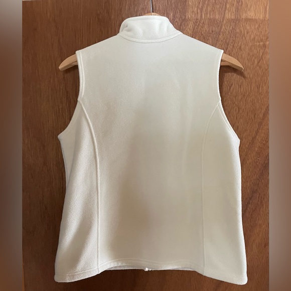 L.L. Bean Fleece vest - Picture 3 of 4